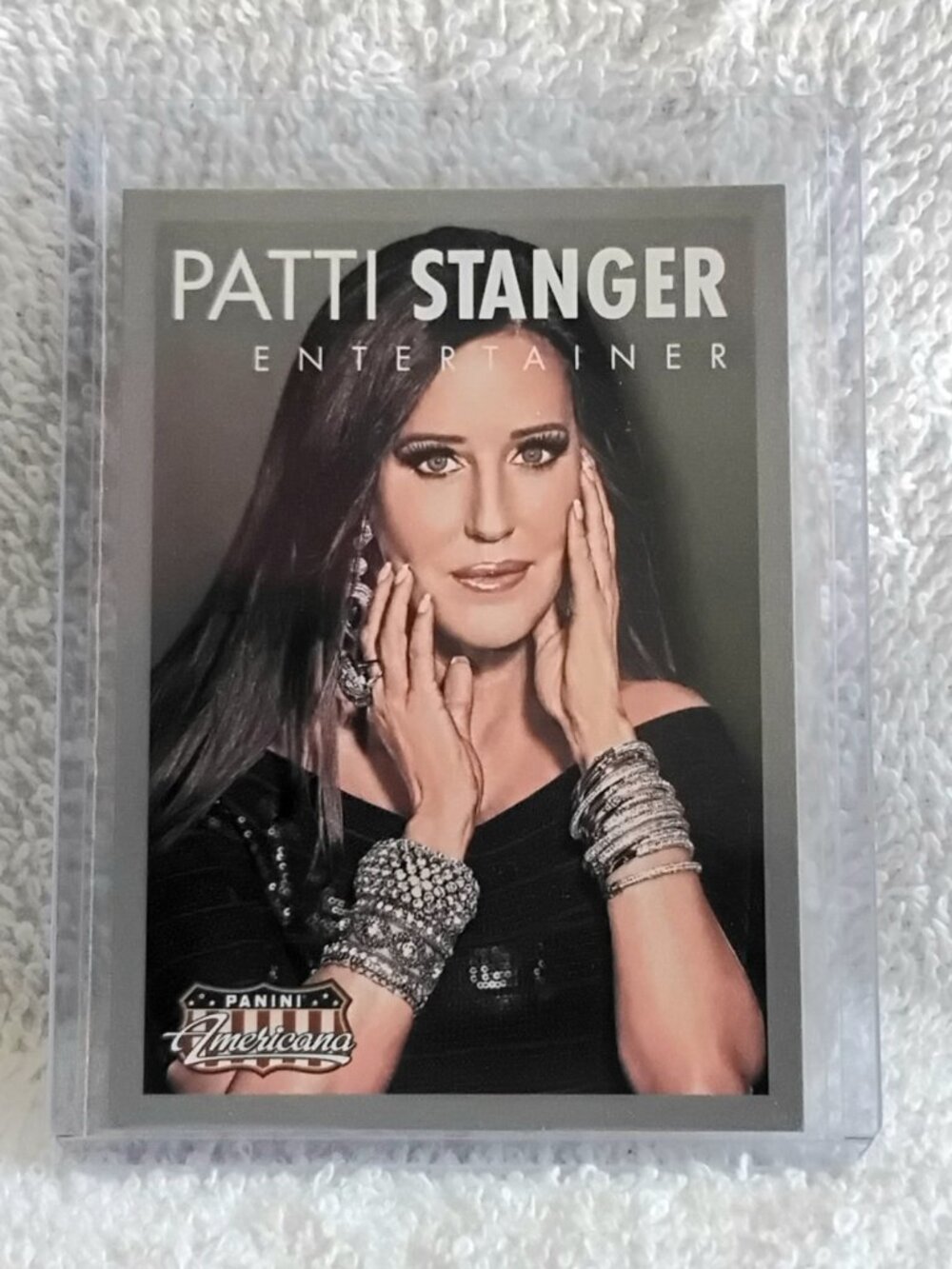 5/$20 Mint 2015 Panini Patti Stranger Entertainer Americana Card No. 31!!